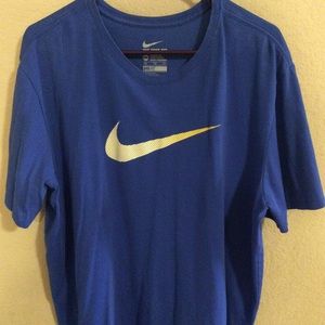 Men’s Nike t-shirt size XXL